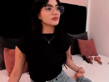 ariel_jonnes from Chaturbate