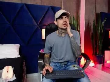 aronmuller_ from Chaturbate