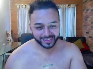 axxel_chris from Chaturbate