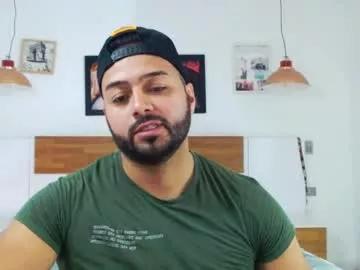 axxel_chris from Chaturbate