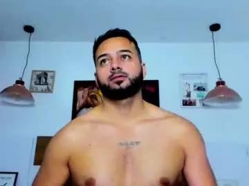 axxel_chris from Chaturbate