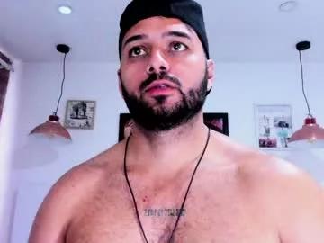 axxel_chris from Chaturbate