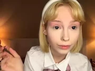 bella_gasp from Chaturbate