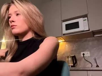bella_sting from Chaturbate