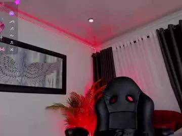 belladiamond18 from Chaturbate