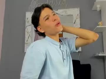 camillo_virgil from Chaturbate