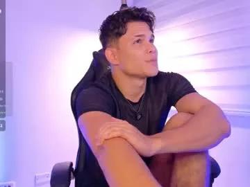 Naked Room chris_argent 