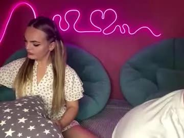 deeplookscouple from Chaturbate