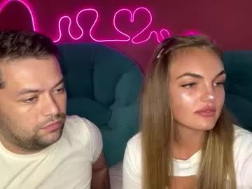 deeplookscouple from Chaturbate