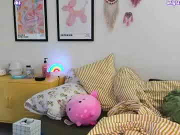 Naked Room demihawks 