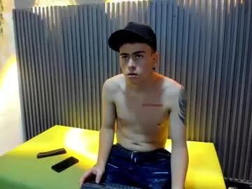 ell_mono from Chaturbate
