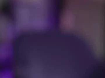 ellieredd from Chaturbate