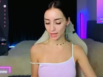 Naked Room emma_jordan 