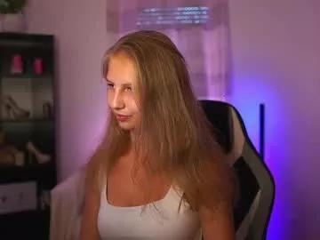 emmie_murray from Chaturbate