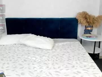 esme_runn from Chaturbate