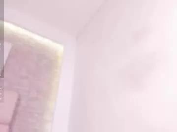 estefanyy_ from Chaturbate
