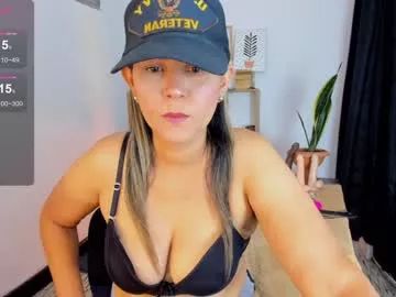 estrellah__ from Chaturbate is Freechat