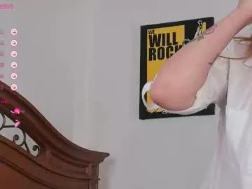 evaharries from Chaturbate