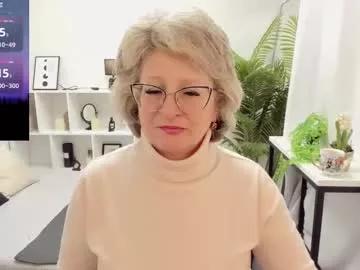 evelynblissful from Chaturbate