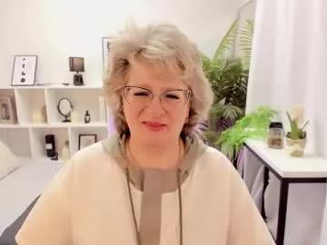 evelynblissful from Chaturbate