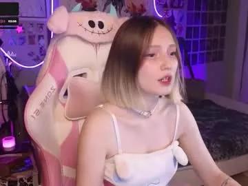 evie_rosen from Chaturbate