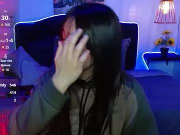 eymmy_24 from Chaturbate