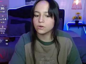 eymmy_24 from Chaturbate
