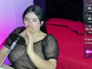 giiabloom from Chaturbate