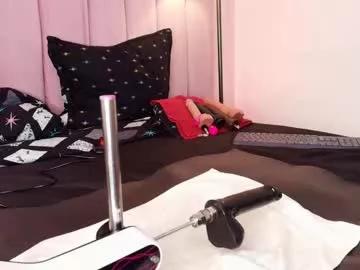 hallybans from Chaturbate
