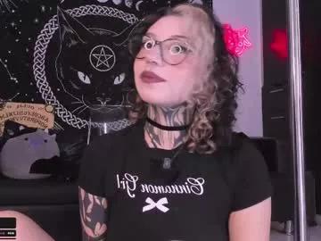 hazellwitch from Chaturbate is Freechat