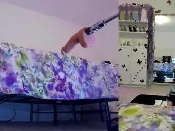 heaveniabb from Chaturbate