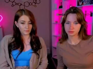 helli_belli from Chaturbate