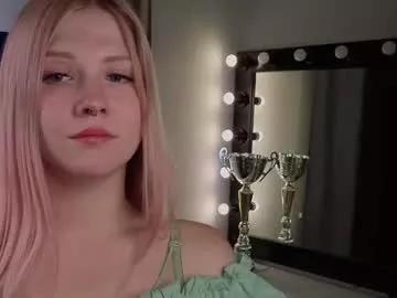 hellocuteee from Chaturbate is Freechat