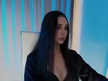 hollyextra from Chaturbate