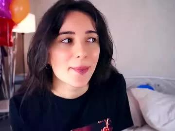 hollymonica from Chaturbate