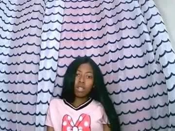 Naked Room joliekah27 