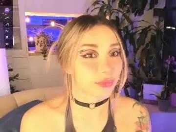 Naked Room karla_bae 