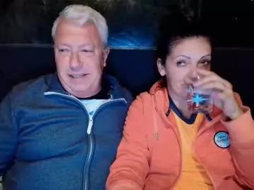 kiinky_couple_ from Chaturbate