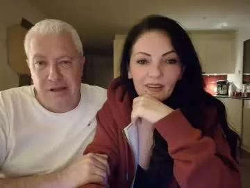 kiinky_couple_ from Chaturbate