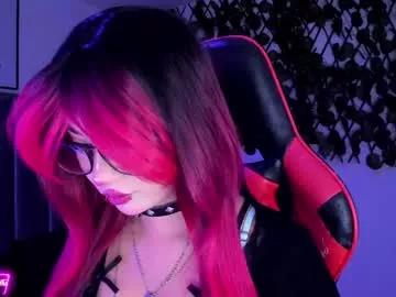 kitty_gang from Chaturbate