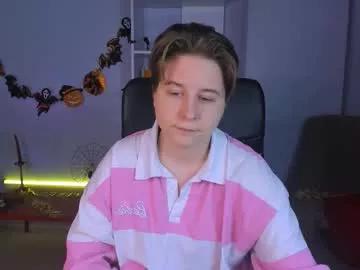 kleri_paint from Chaturbate