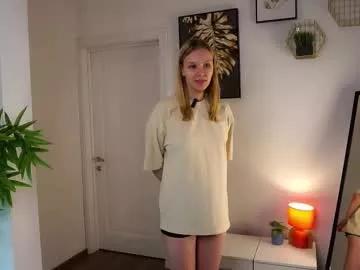 laurendarou from Chaturbate