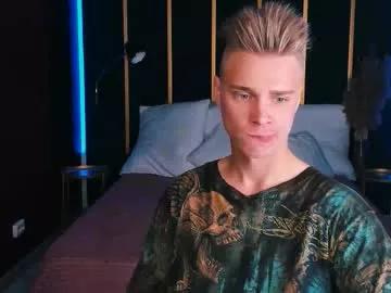 lawrence_miles from Chaturbate