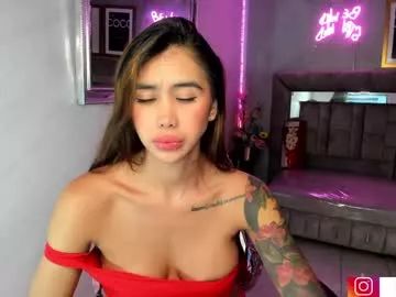 liah_v from Chaturbate is Freechat