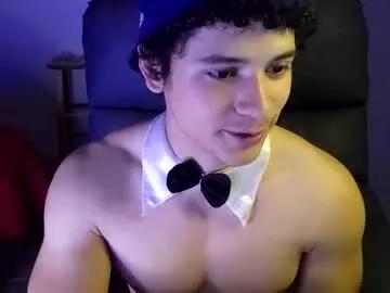 lilhotnando from Chaturbate