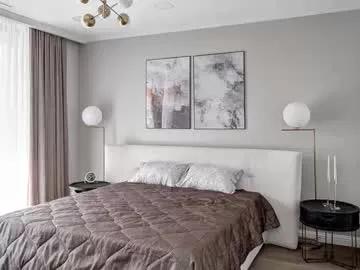Naked Room lillymays 