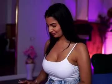 lilomahe from Chaturbate
