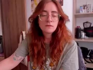 Naked Room linda_giggle 