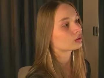 lisa_schiele from Chaturbate