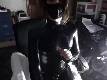 Naked Room loveless_angel 